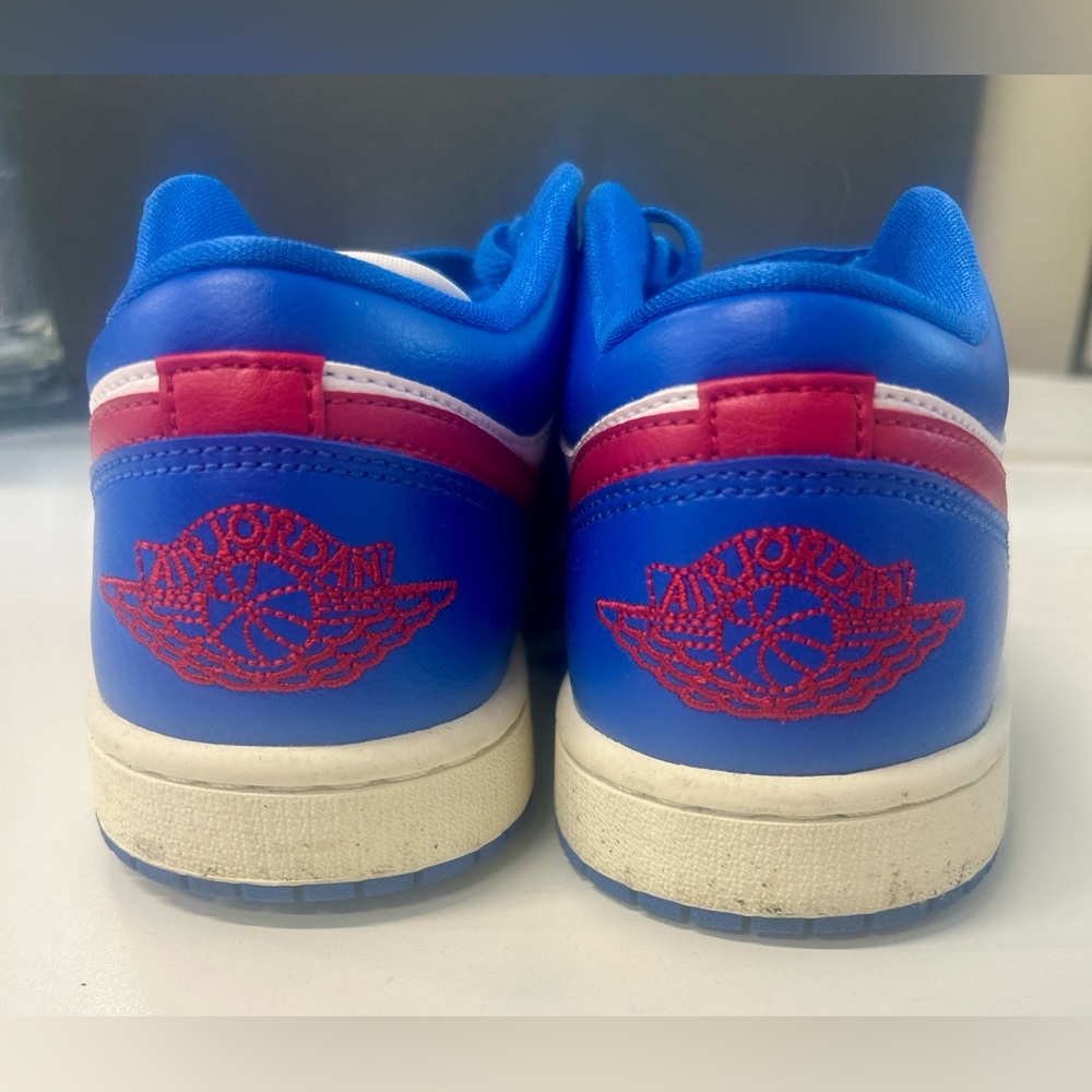 Nike Women's Air Jordan 1 Low in the "Sport Blue Gym Red" (Size 7) - Picture 5 of 7